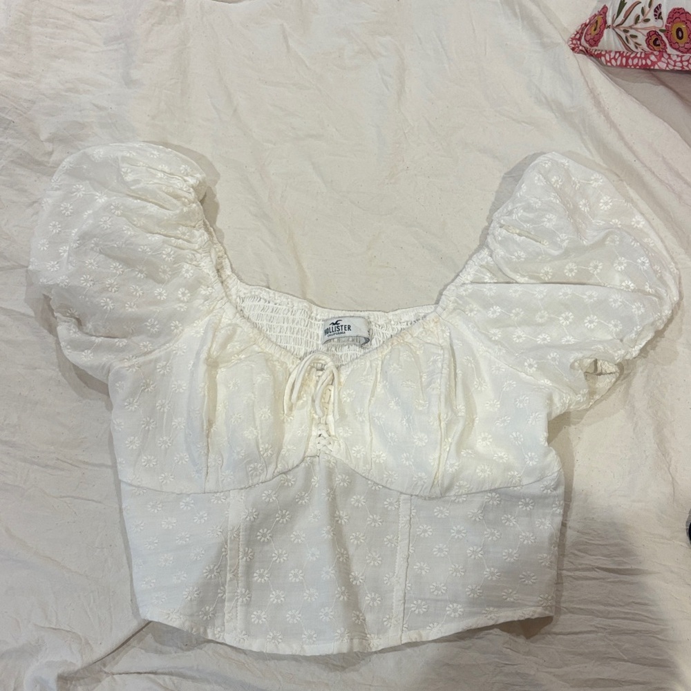 Hollister Cream Puff Sleeve Blouse